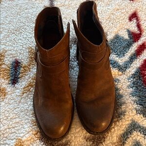 Born Womens Carmel Harness Brown Suede Ankle Zipper Booties Shoes NWT